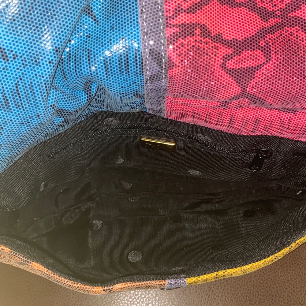 Cache Y2K Multicolor Snakeskin Pattern Bag. - image 7